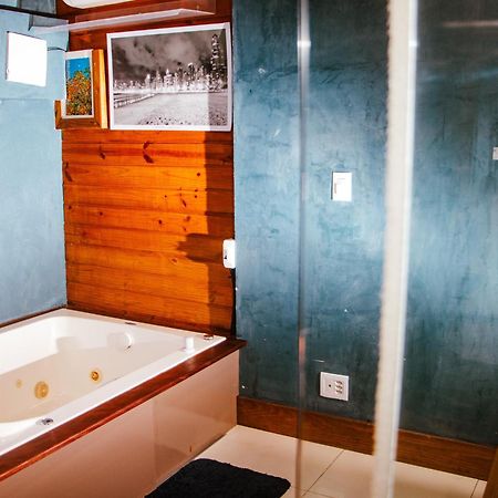 Suite Com Hidro No Centro บัลเนอาริโอ กังโบริว ภายนอก รูปภาพ